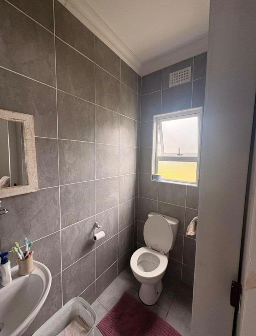 3 Bedroom Property for Sale in Gonubie Eastern Cape